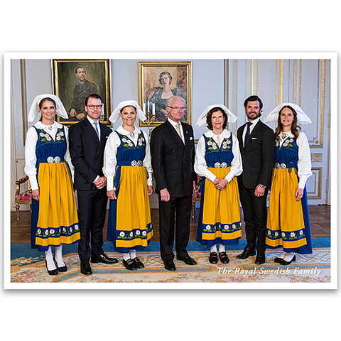  Vykort, Kungafamiljen, folkdräkt