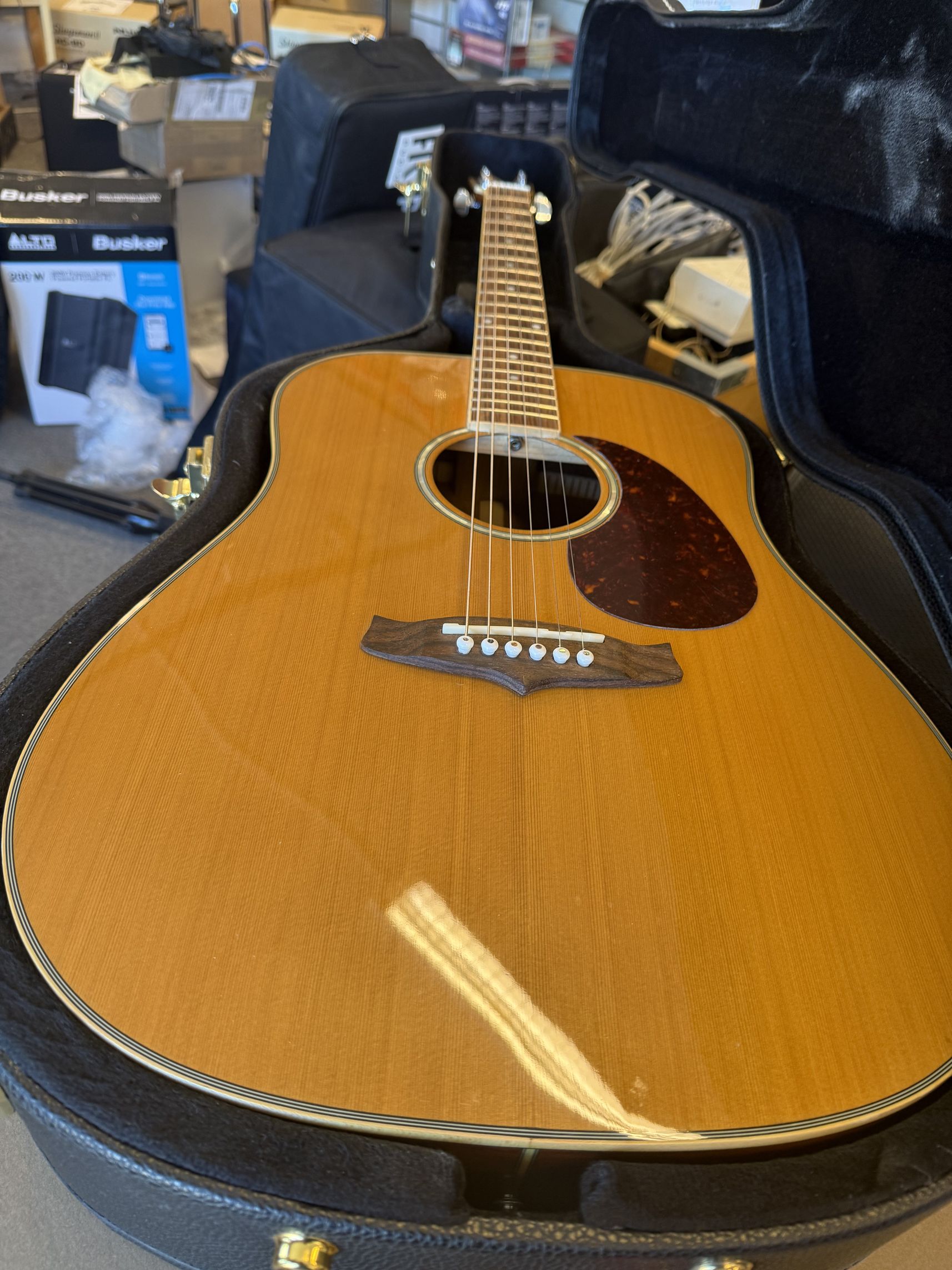 Tanglewood TW28-CSR inkl hardcase och tillbehör - 6