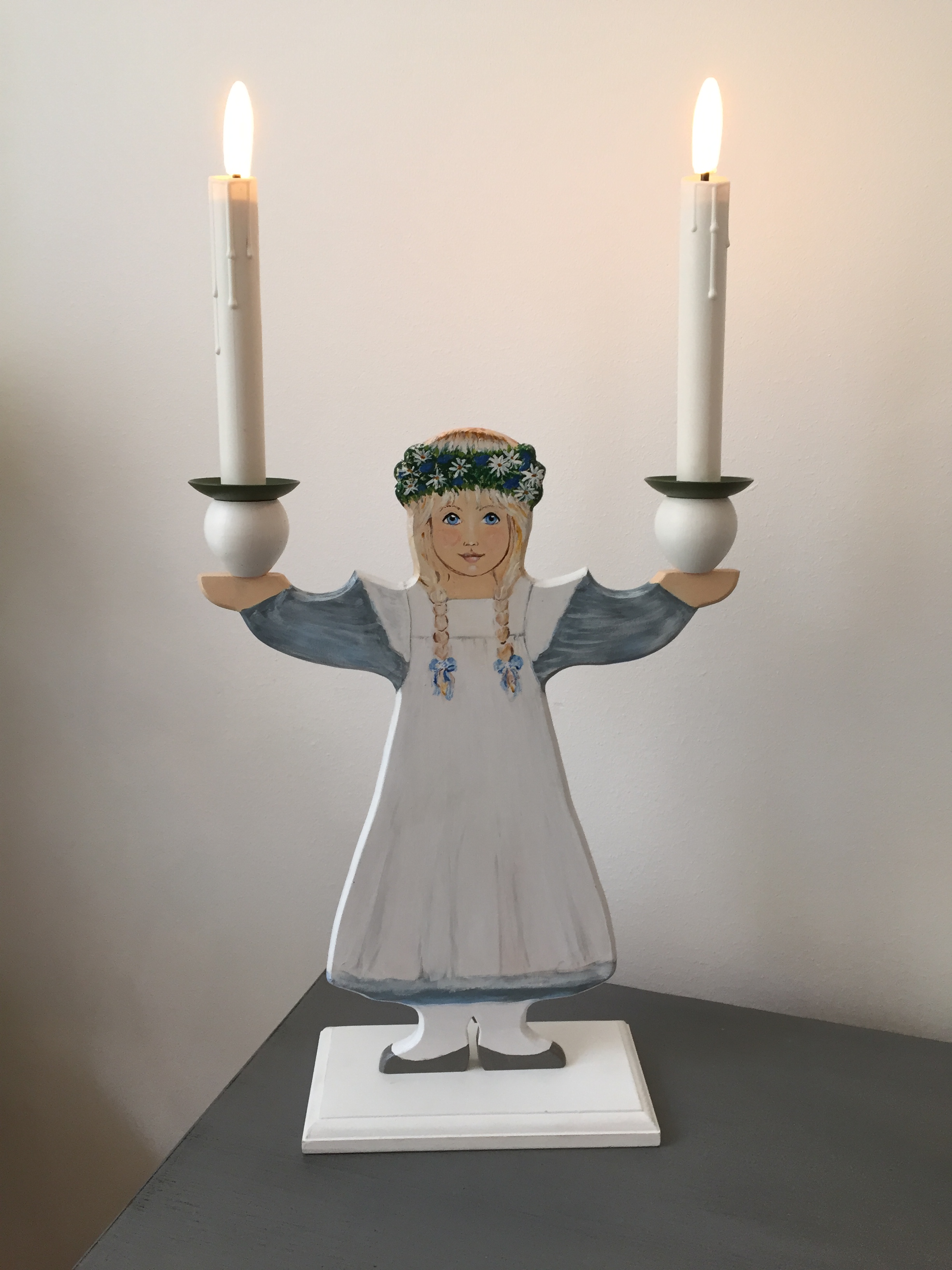Omålad ljusdocka"Gör-det-själv"