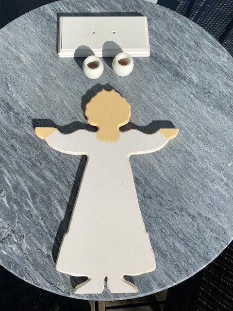 Omålad ljusdocka. Flicka med Margaretaflätor