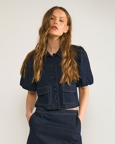 Jeansskjorta Aletta kort puffärm mörk denim