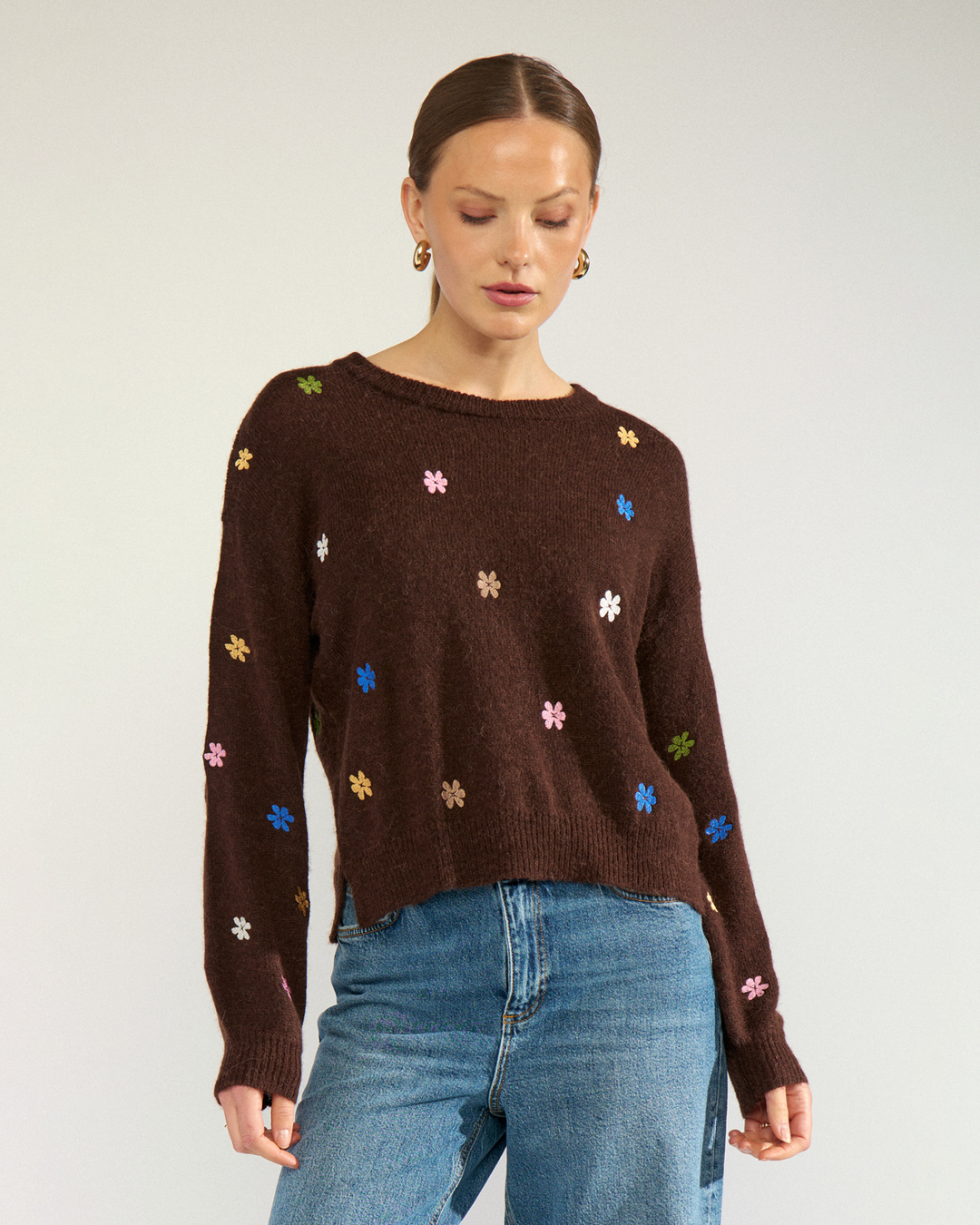 Jumper Florie brun med broderade blommor