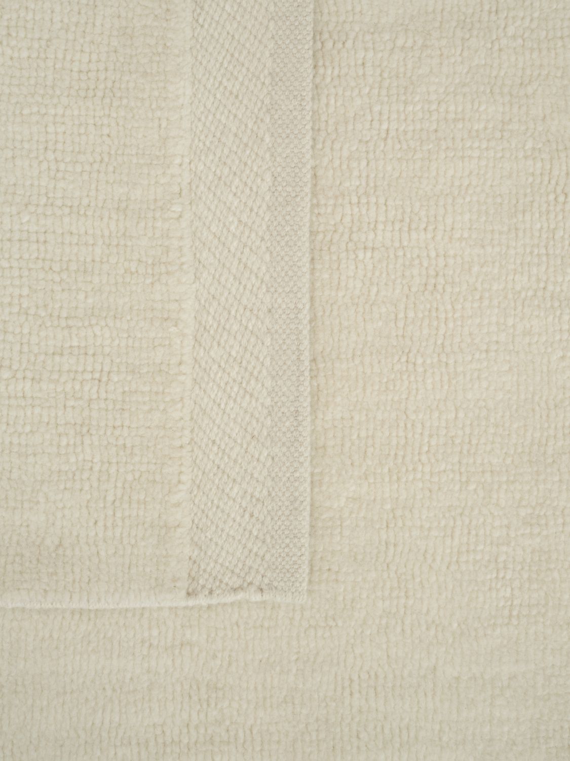 Hushed Frame White 140x200cm - 4