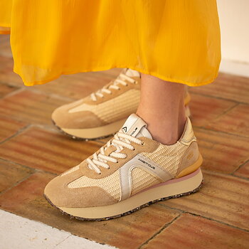 Ambitious RHOME W Retro Runner Sand