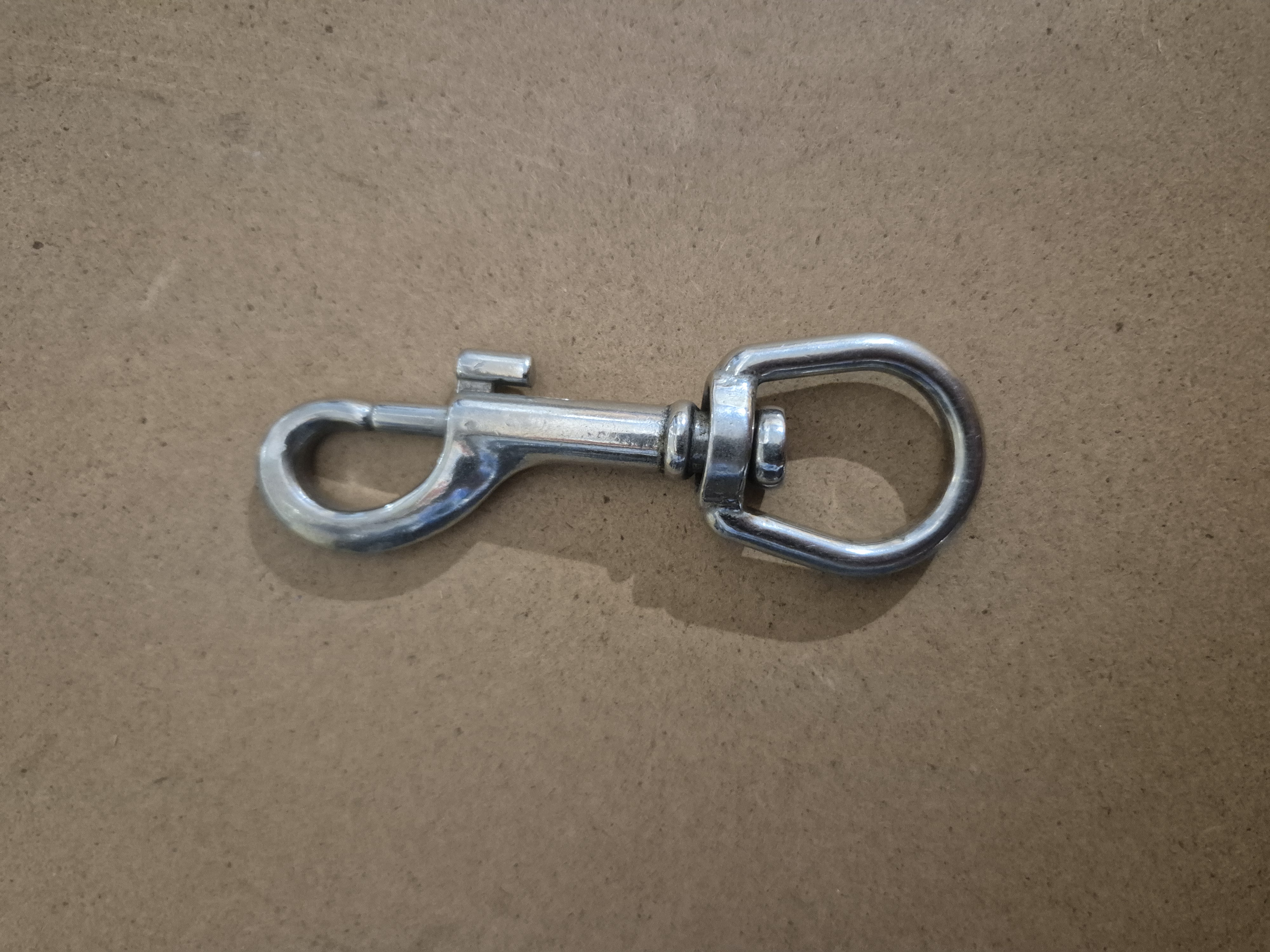 Pistolhake, 8cm, större D-ring