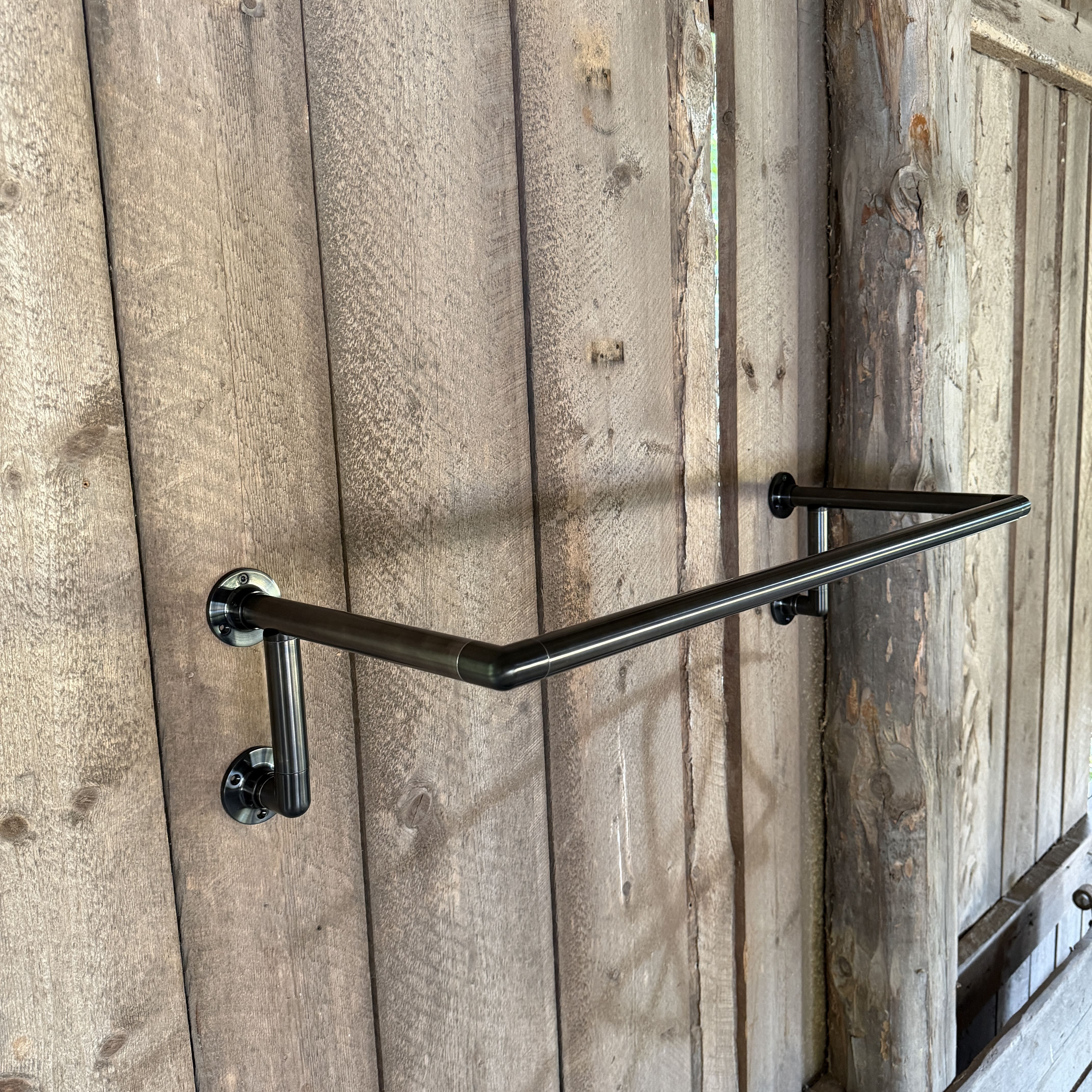 Robust Clothing Hanger - Classic - 2