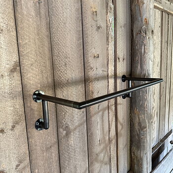 Robust Clothing Hanger - Classic
