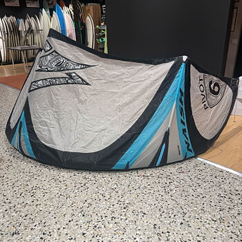 Begagnad kite Naish Pivot 6 kvm S26