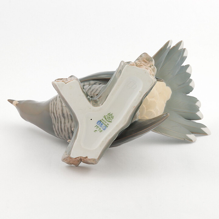 Jens Peter Dahl-Jensen (20th Century) Cuckoo #1770 22/20 cm