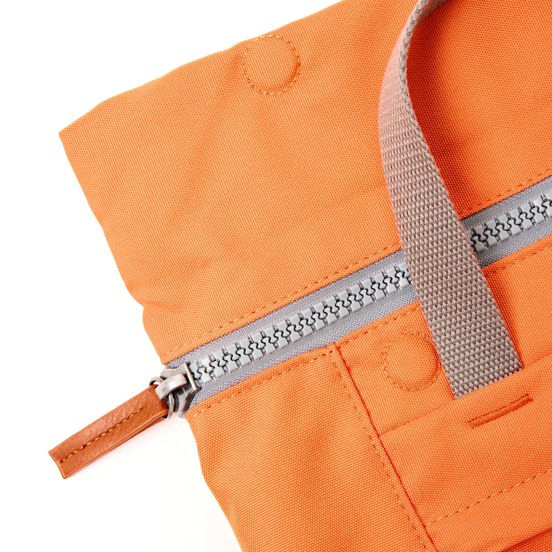 Ryggsäck från ROKA , modell Finchley Small, orange - 5