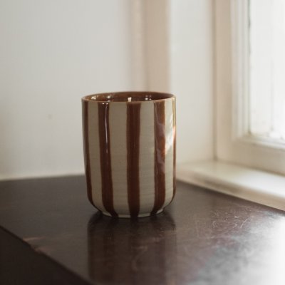 Doftljus Burn Stripe nougat, 60 h - 2