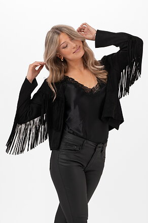 Dakota- black