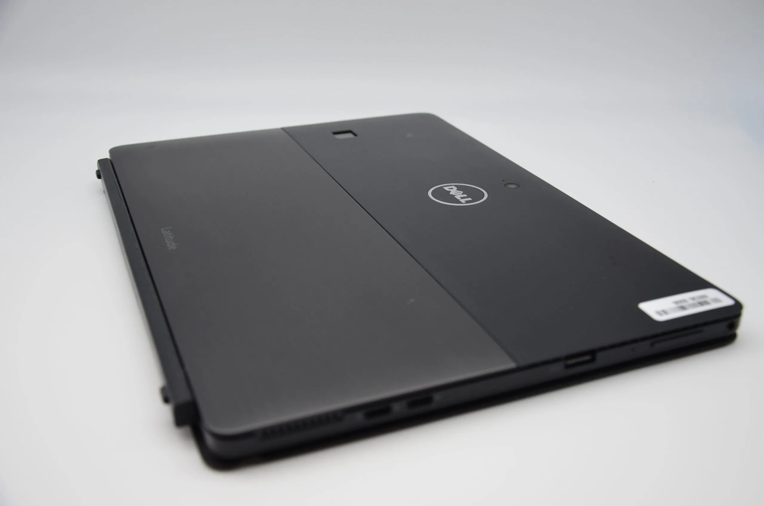 Dell Latitude 5285 2-i-1 Dator, 12″ Touch, Intel Core i5-7300U, 8GB, 256GB SSD - Begagnad i Nyskick - 1 År Garanti - 3