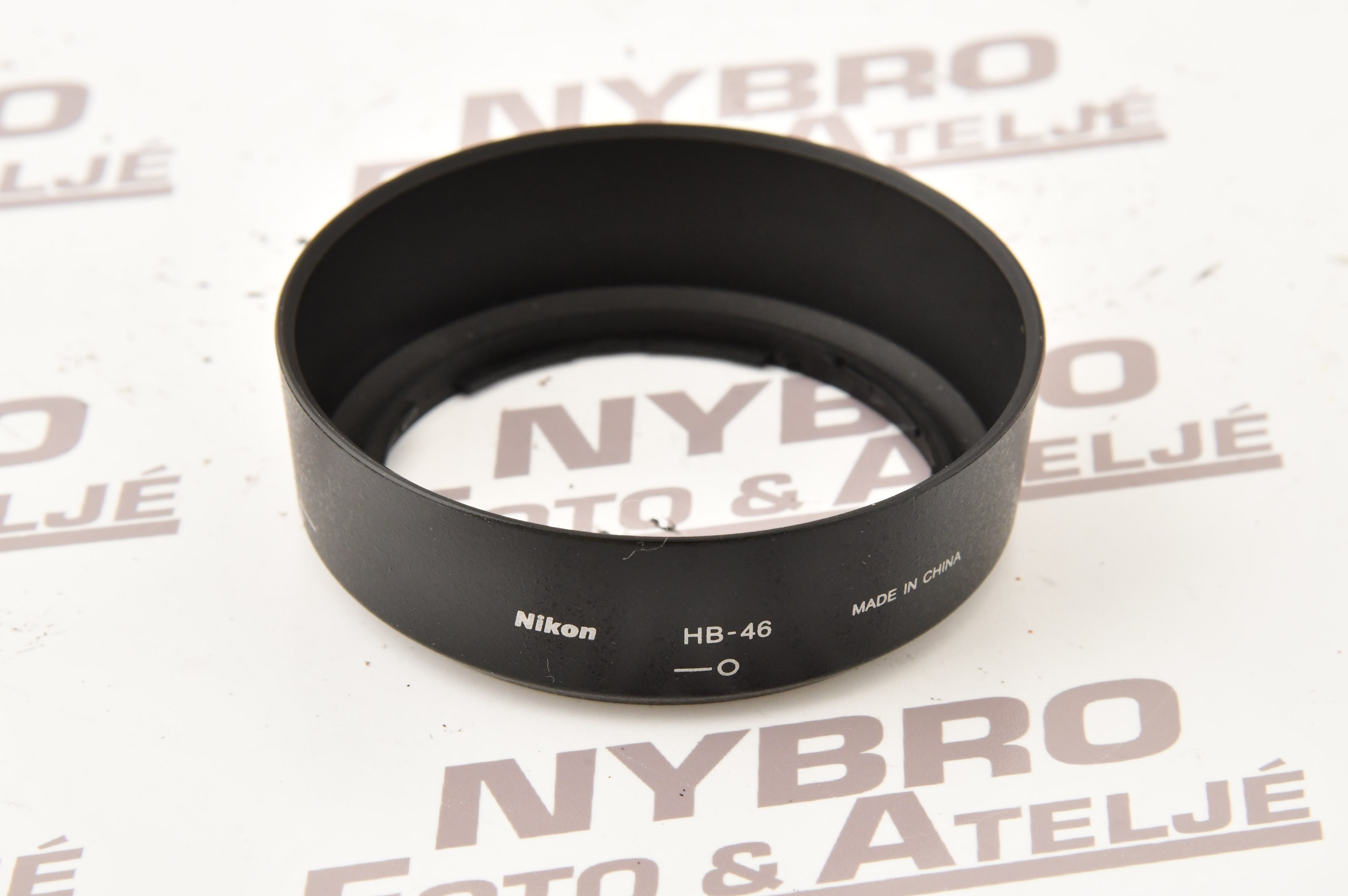Nikon HB-46 motljusskydd