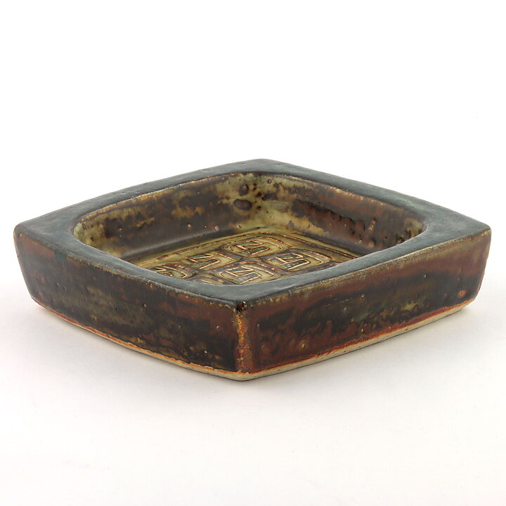 Jørgen Mogensen (1969) Rustic Bowl with Relief Decor 16 cm
