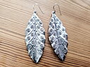 Patterned leaf, earrings (Hilltribe silver)