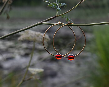 ÄLVANÄS LINGONBERRY -red  earrings in gold plated silver 40 mm
