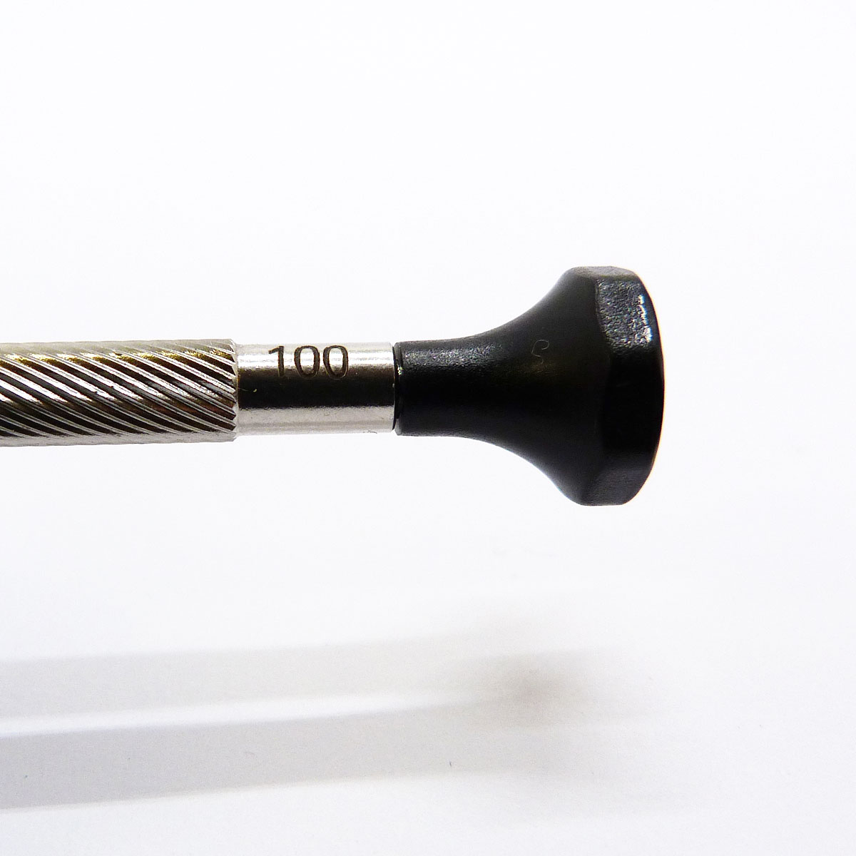 Kwong Yuen skruvmejsel 1,0 mm (Svart)
