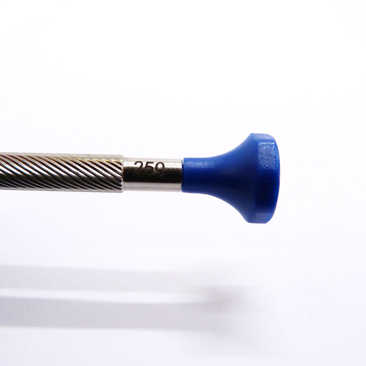 Kwong Yuen skruvmejsel 2,5 mm (Blå)