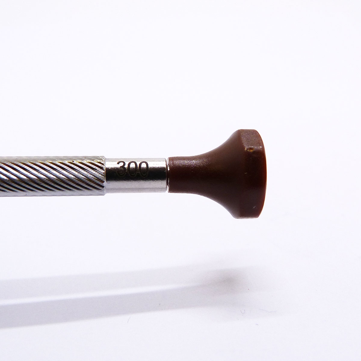 Kwong Yuen skruvmejsel 3,0 mm (Brun)