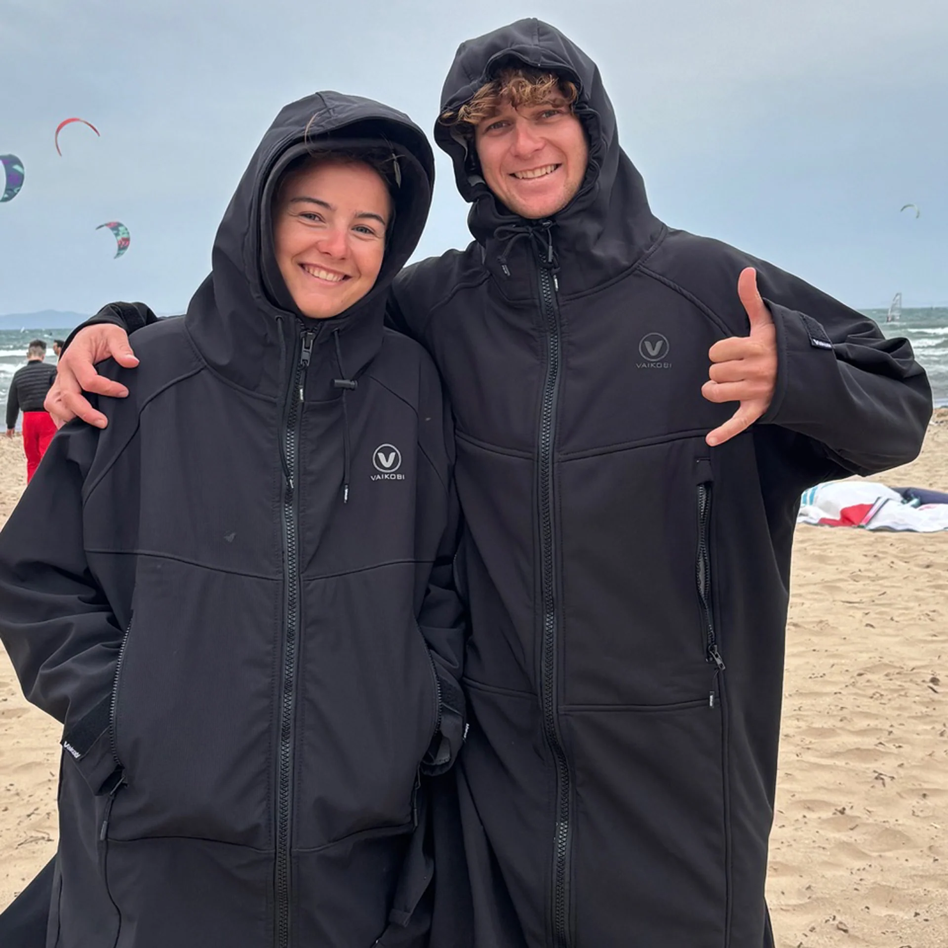 Vaikobi poncho beach coat svart - 7