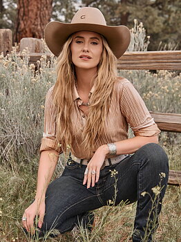 LAINEY WILSON X WRANGLER LAINEY SNAP SHIRT