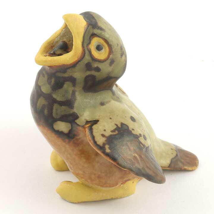 Knud Kyhn (20th Century) Stoneware Fledgling Sparrow  #1852  7 cm