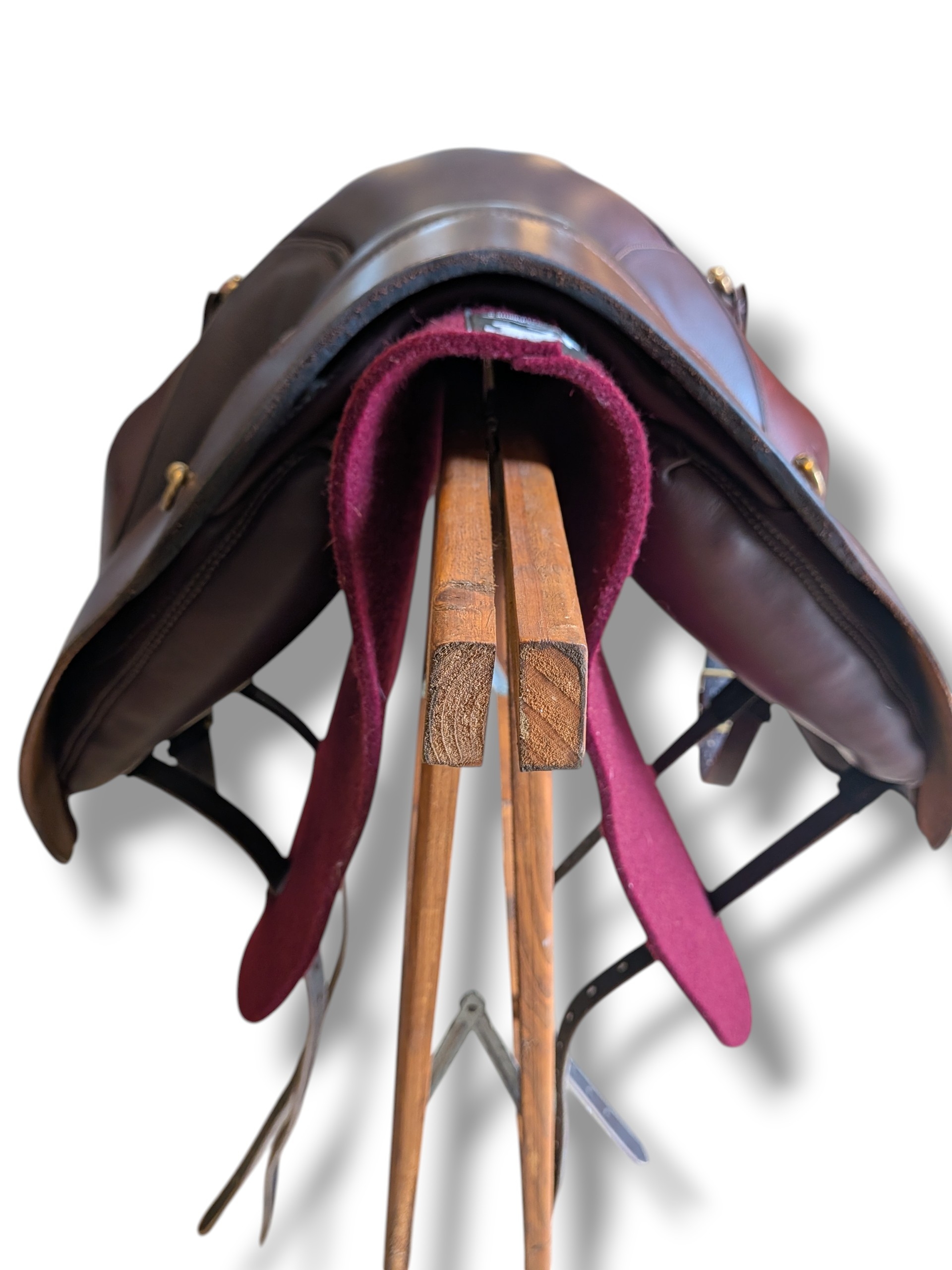 2083. Begagnad Branderup Education Saddle - 2