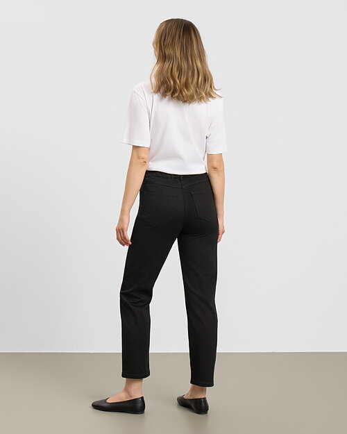 Mirakelbyxa Hannah kort regular svart denim - 2