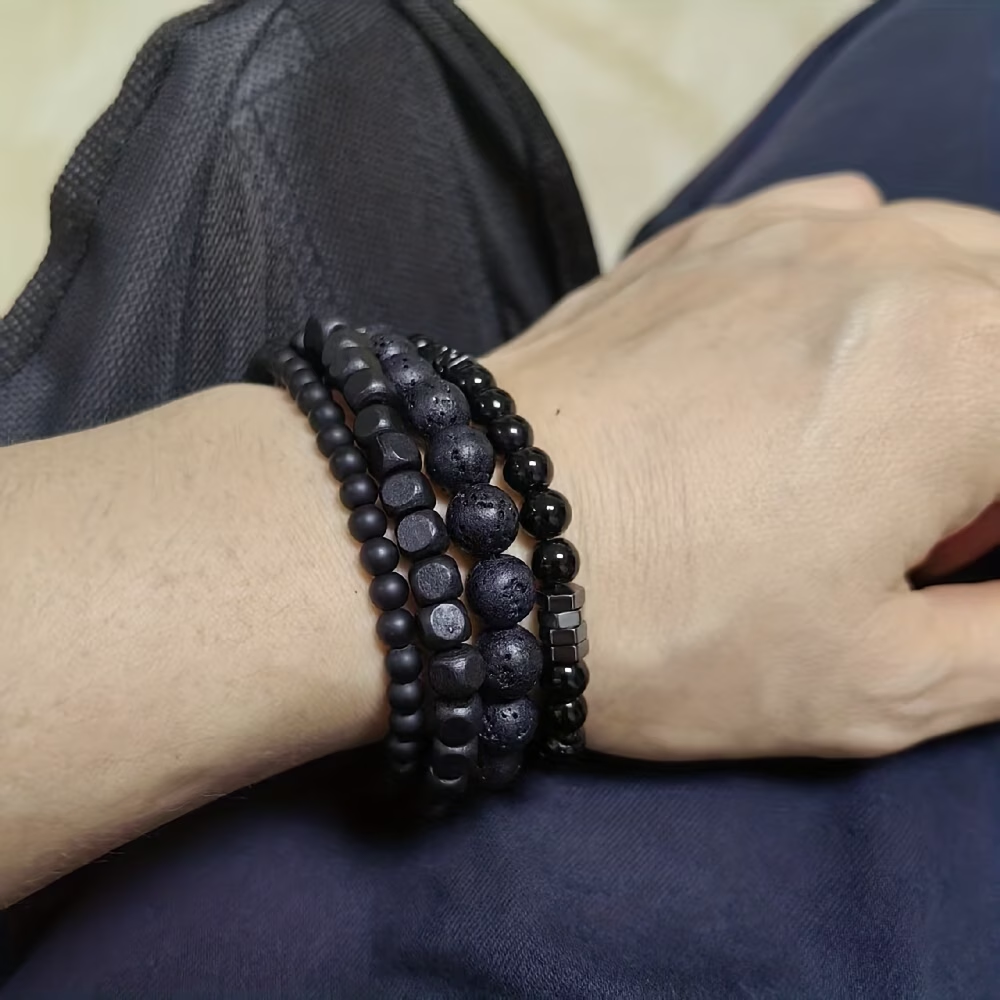 Armband i 4 lager med naturstenar