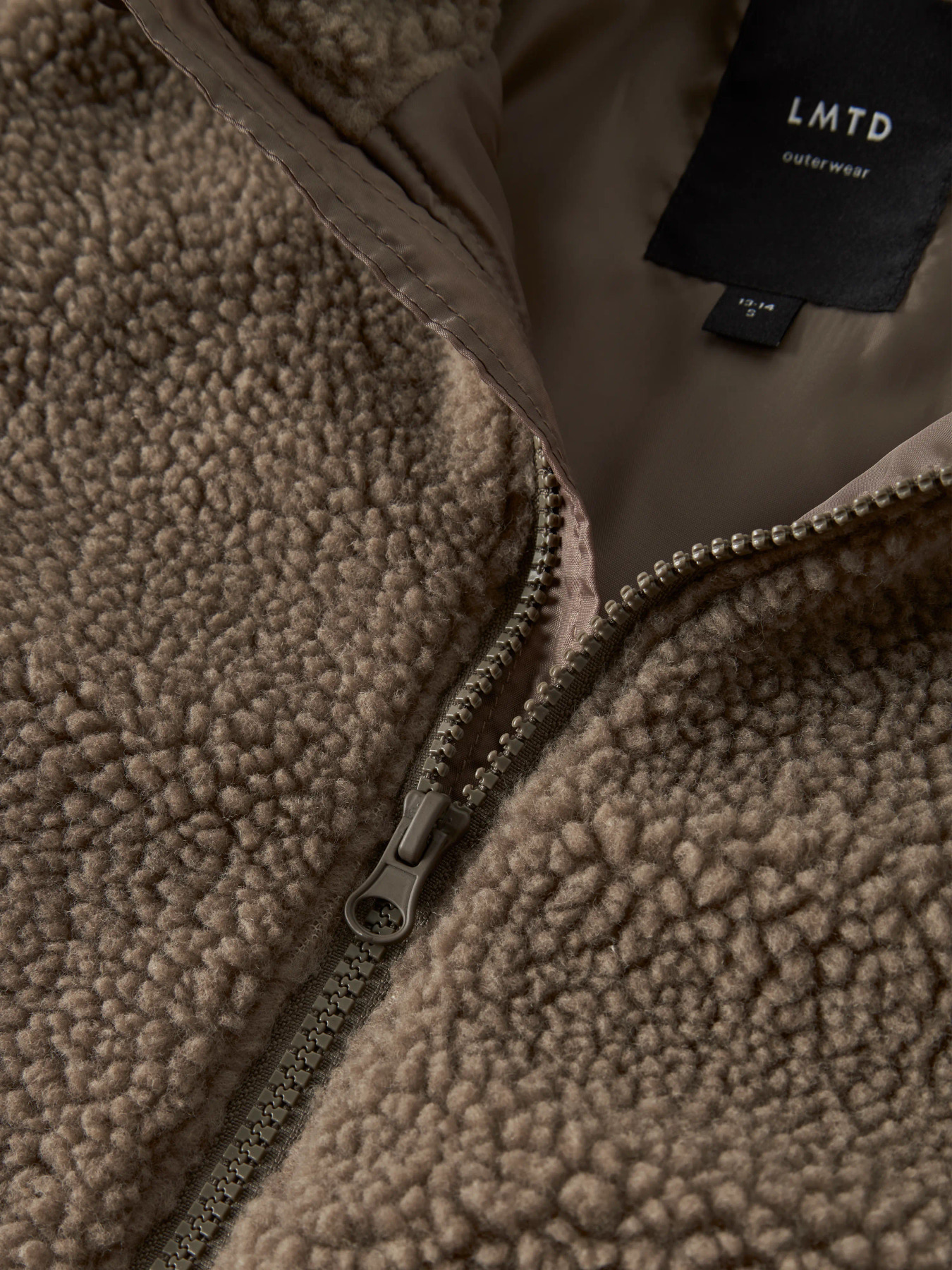 NLFMAJOS SHORT SHERPA JACKET Shitake - 6