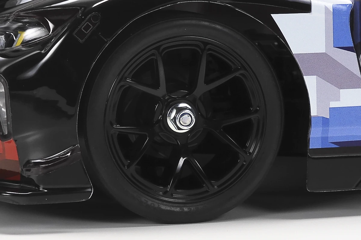 BMW M4 GT3 EVO (TT-02) 1/10 - 4