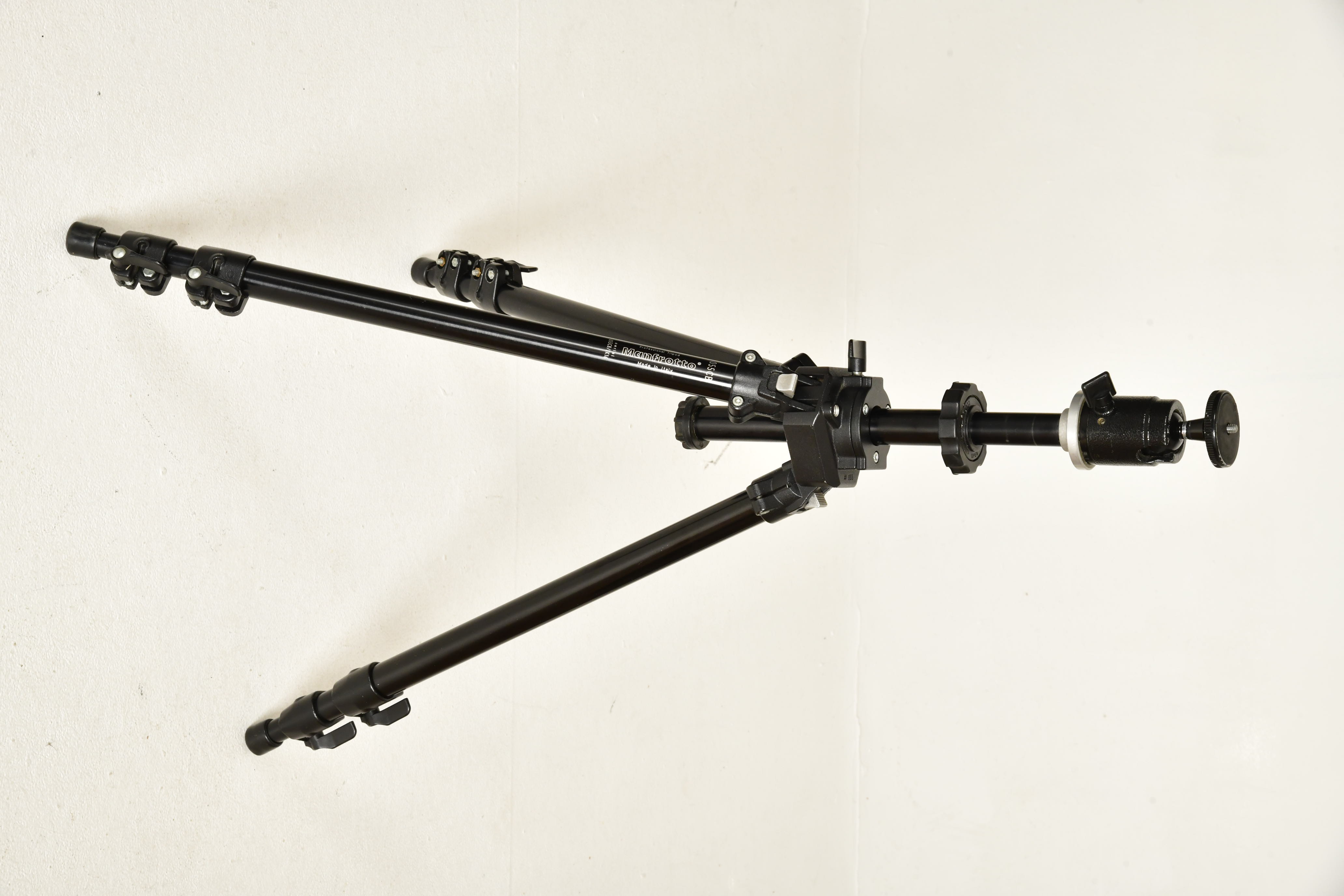Manfrotto 055 CB