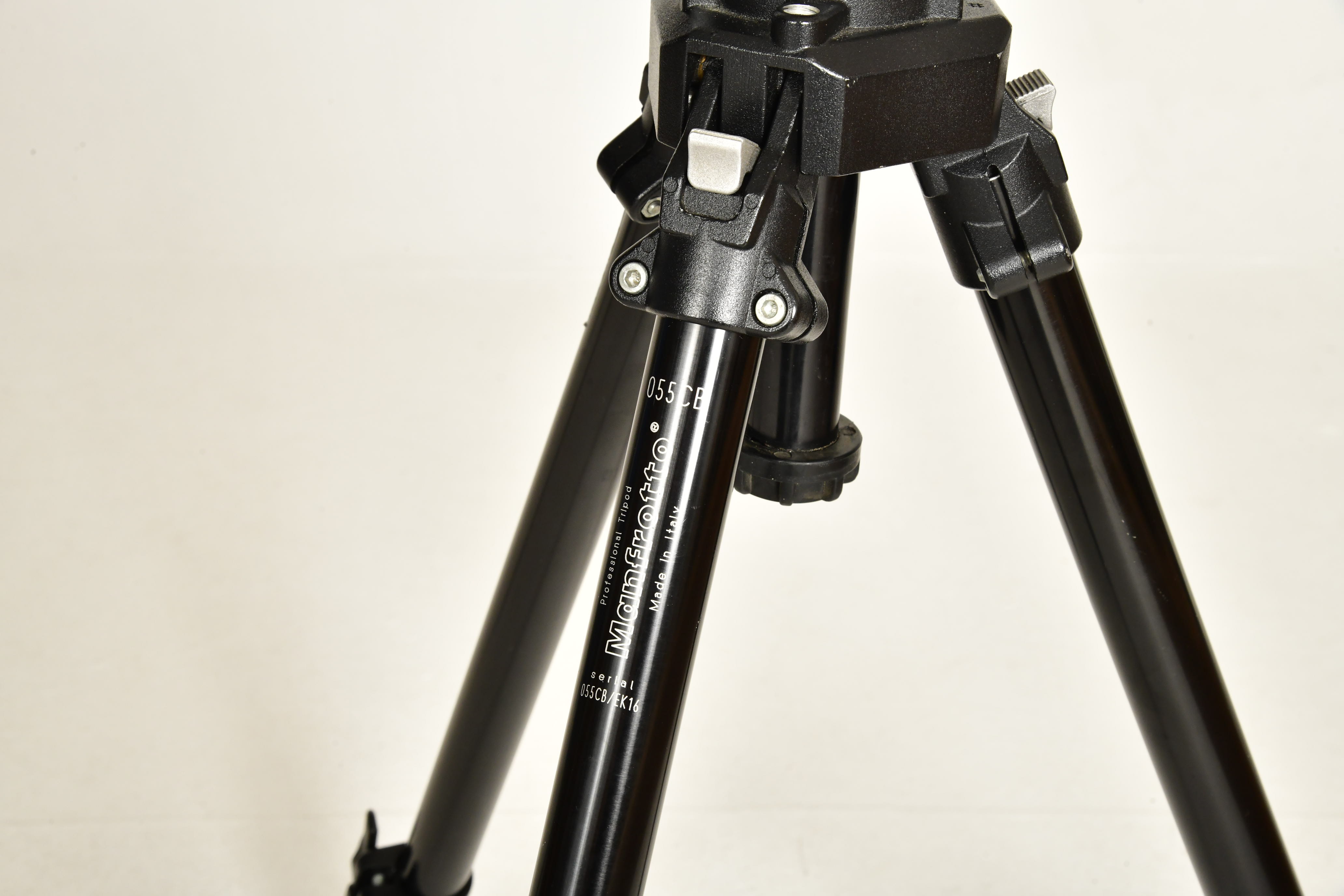 Manfrotto 055 CB - 3