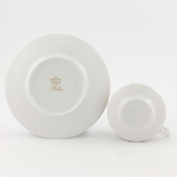 ライヤ・ウオシッキネン  Pallasシリーズ  ゴールドの模様のコーヒーカップ  9cm  1965年  [サンプル画像]
