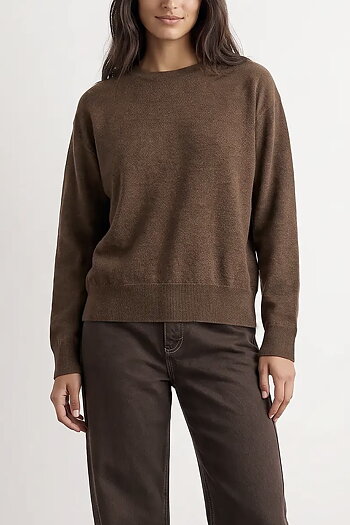 Leveté Room - Ismaila 24 Pullover Fondue Fudge