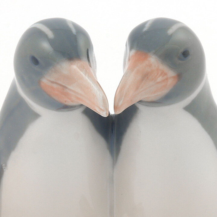 Anna Trap (1911) Pair of Penguins  #1190  10 cm