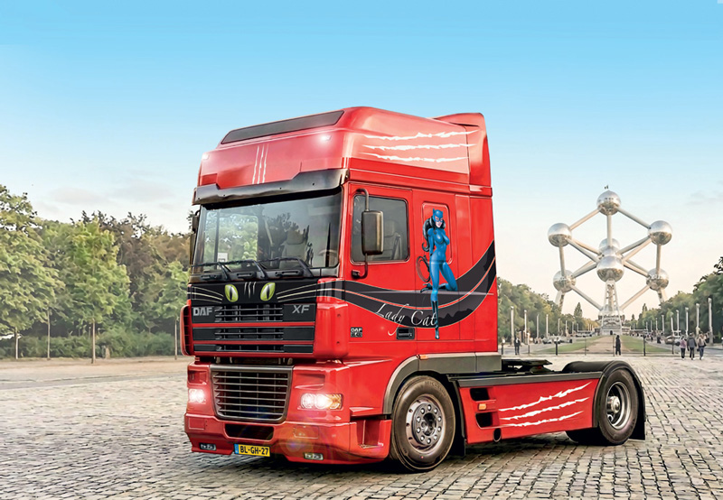 1/24 DAF XF 95 SUPER SPACE CAB
