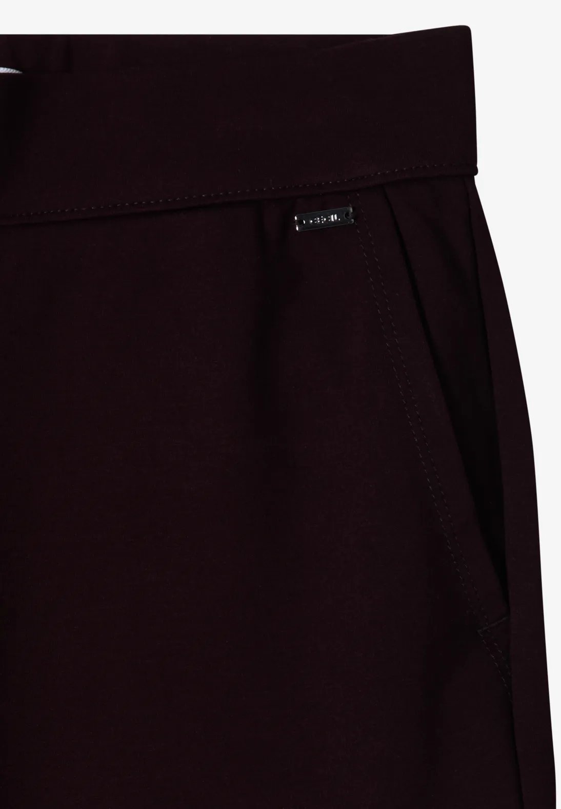 NOS Style Neele Straight Solid - Berry Red - Cecil - 5