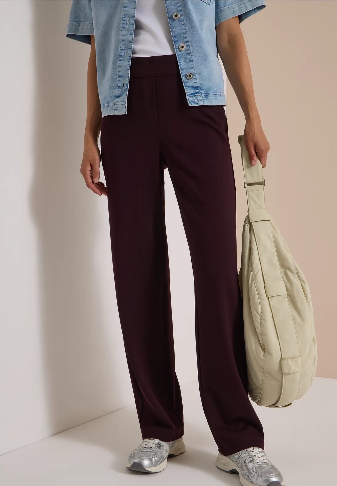 NOS Style Neele Straight Solid - Berry Red - Cecil