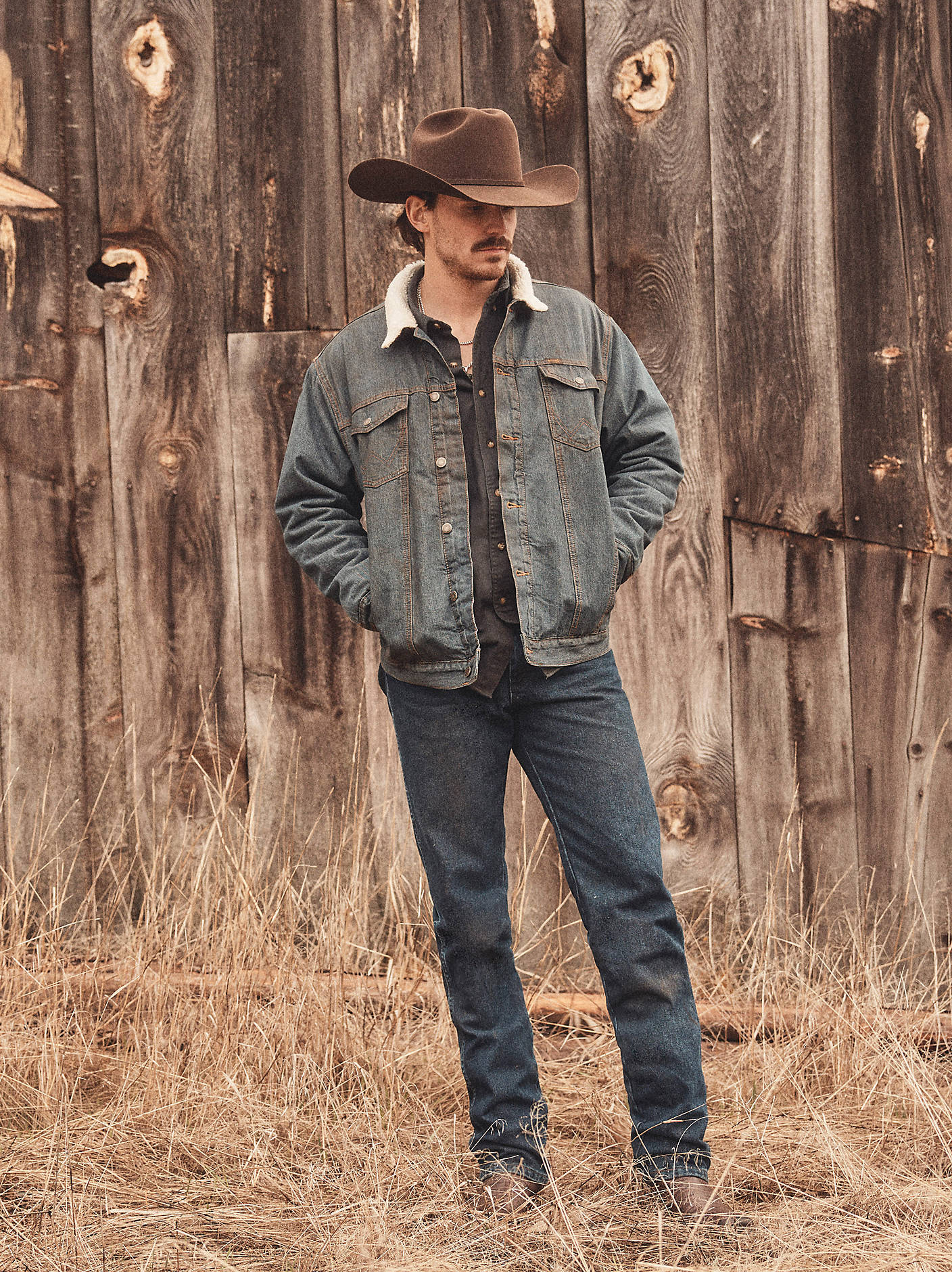 13 MWZ wrangler cowboycut dark stone