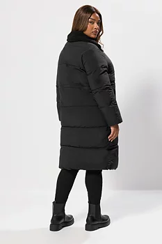 Fodrad jacka i lång modell, svart