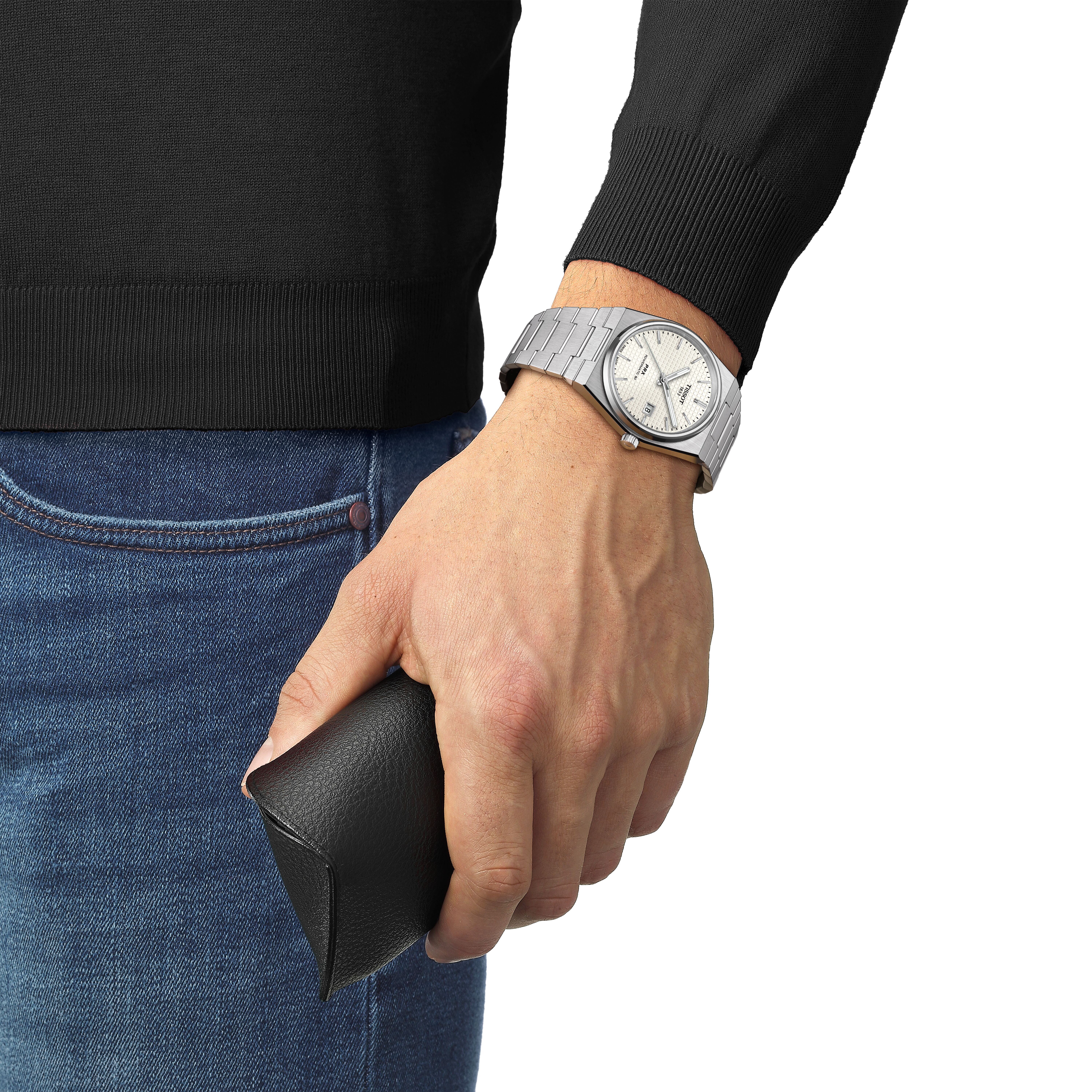 Tissot T137.407.11.111.00 PRX 40 Powermatic 80 pärlemor pose