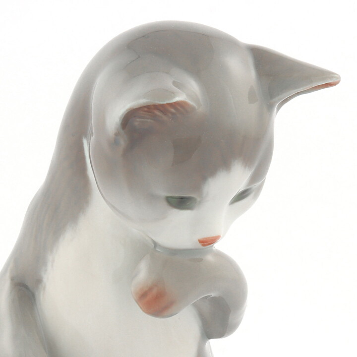Standing Cat from Royal Copenhagen #516 13 cm (20th Century) 