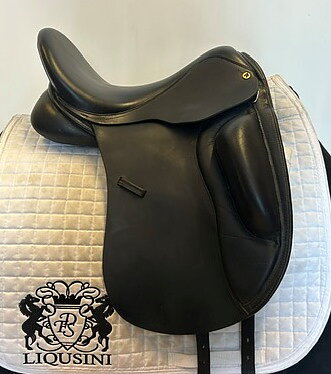 Dressyrsadel Anatomica Cygnus 16,5"