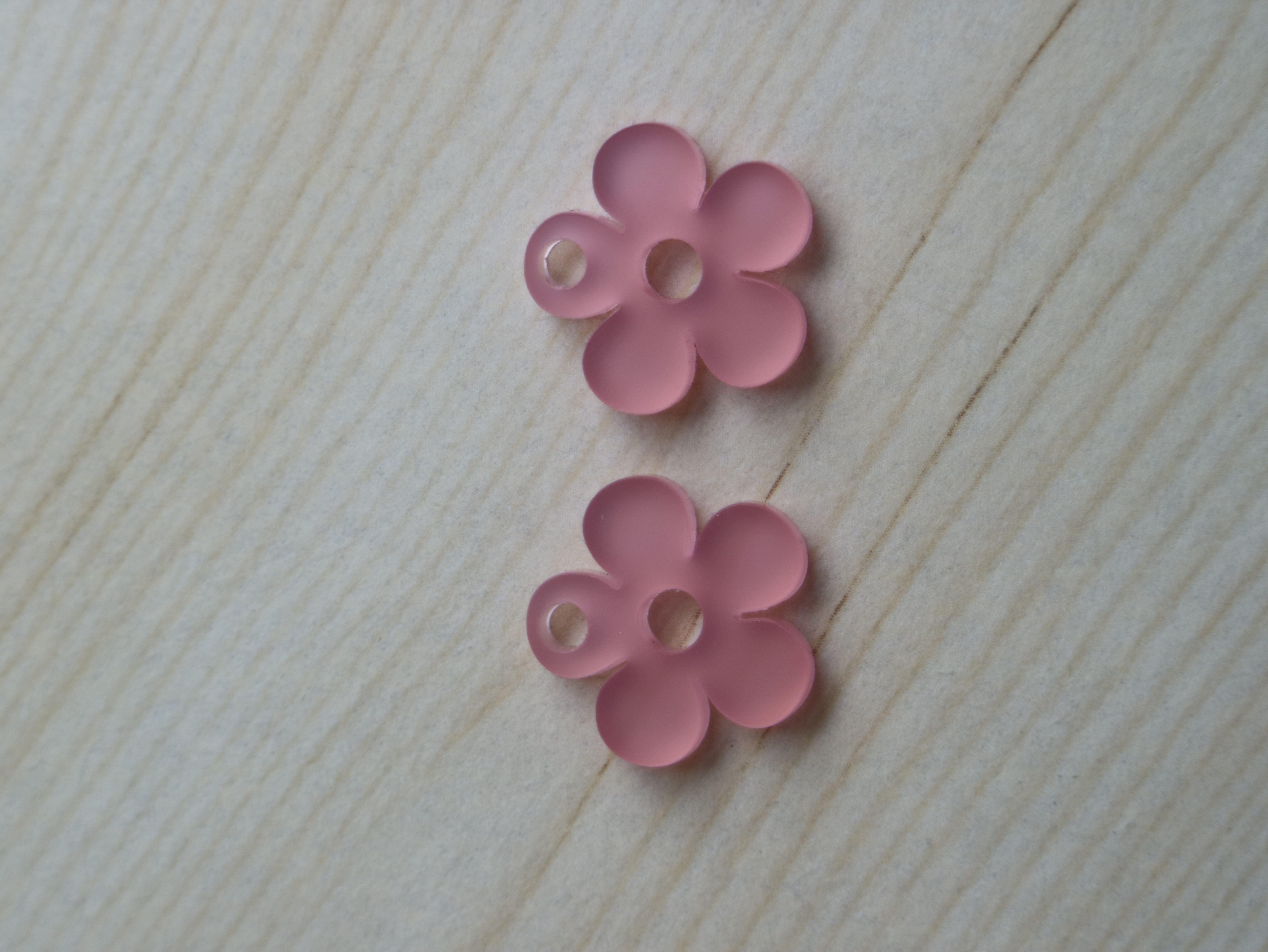 Vårblomma frostad rosa hängen