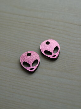 Skimmrande alien rosa/lila hängen