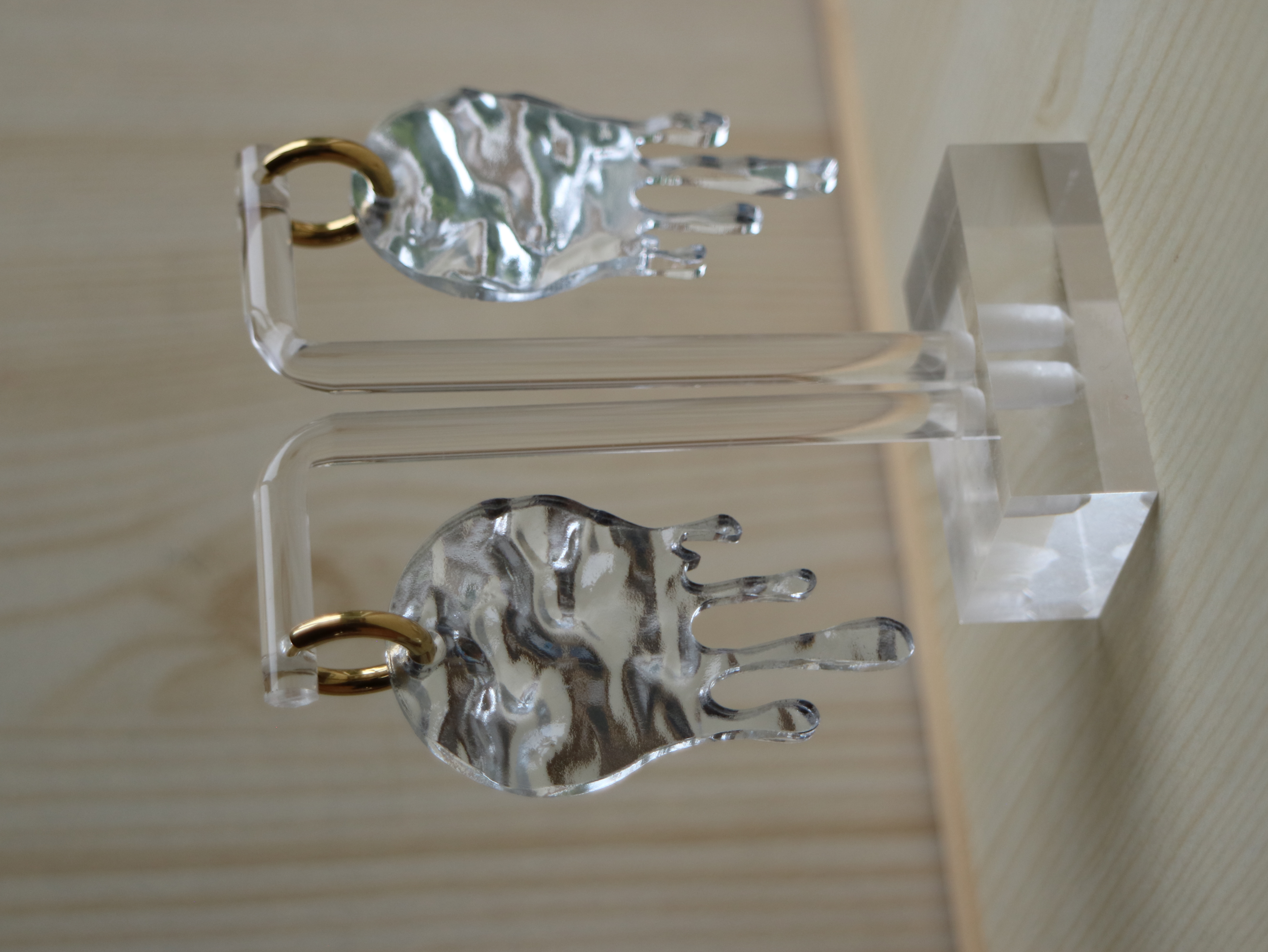 Melted silver hängen