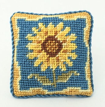 Broderkit kudde: Sommar solros  3x3 cm