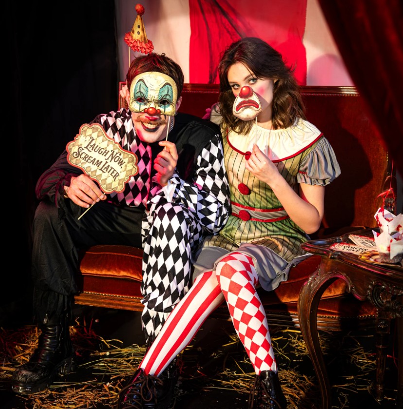 Photo props - "Freak Show" - 2
